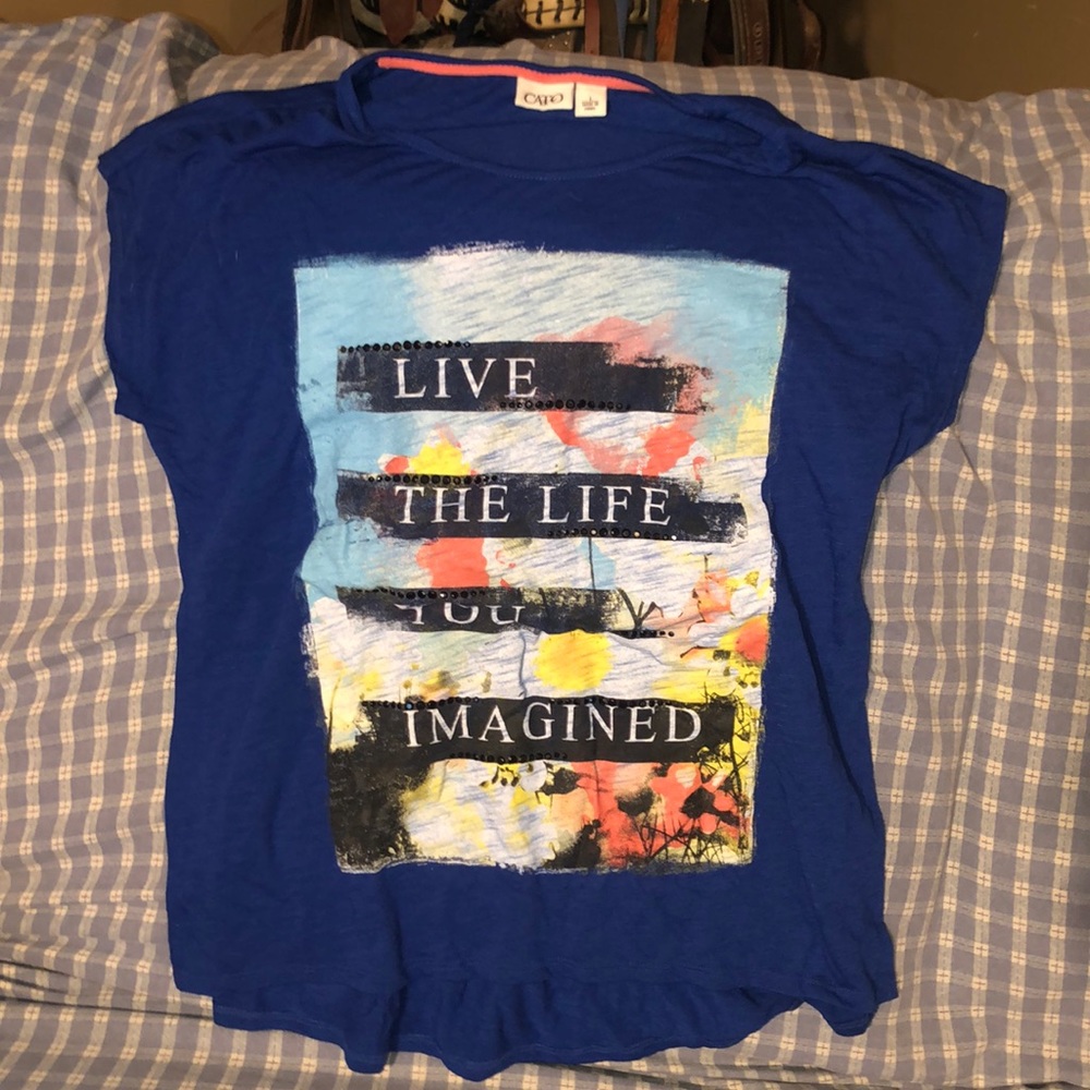 Sleeveless T-shirt